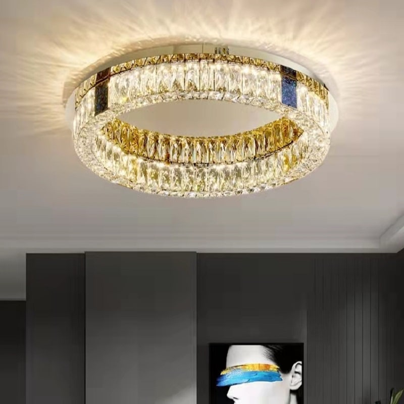 O que é um Plafon? Conheça os tipos de plafon para uma iluminação incrível. 29 Plafon redondo espelho cristal miresa
