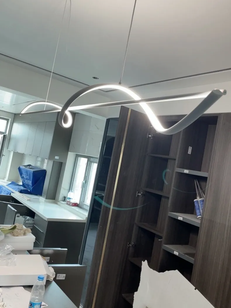 Lustre Retangular Minimalista Espiral 15 S13485737c1cc49e196aeb63d14132934I luminaires YustDesign Chandeliers and wall lights on sale and cheap