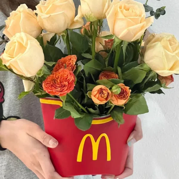 Resina Buquê Pote De Flores De Batatas Mcdonald's - Image 3