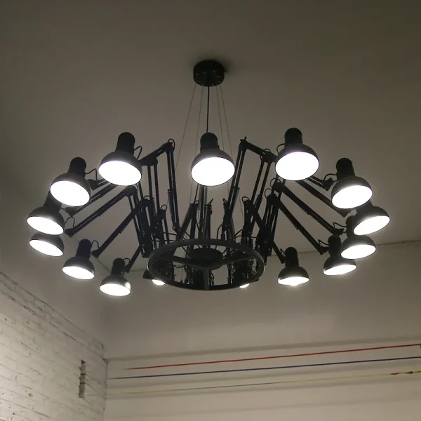 Lustre Industrial Ferro Aranha Braços Flexíveis